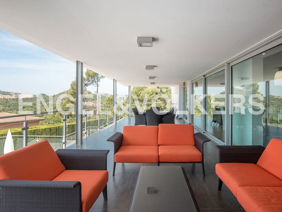 6 bedroom Villa for sale in Borriol with pool garage - € 2,200,000 (Ref: 8239282)