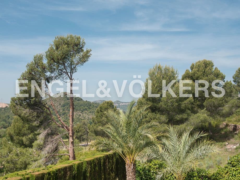 6 bedroom Villa for sale in Borriol with pool garage - € 2,200,000 (Ref: 8239282)