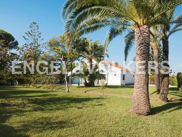 5 bedroom Villa for sale in El Grau de Castelló, Castelló de la Plana with pool garage - € 910,000 (Ref: 8239295)