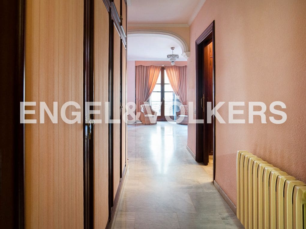 6 makuuhuone Omakotitalo myytävänä paikassa Castello de la Plana - 600 000 € (Ref: 8239297)