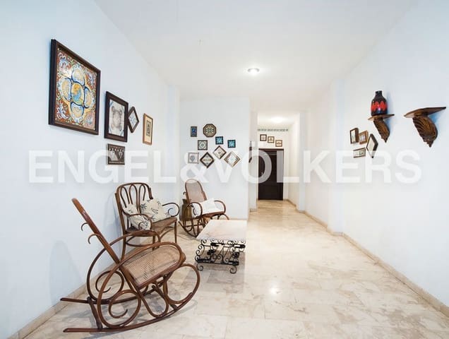 Casa de 6 habitaciones en Centro, Castelló de la Plana en venta - 600.000 € (Ref: 8239297)