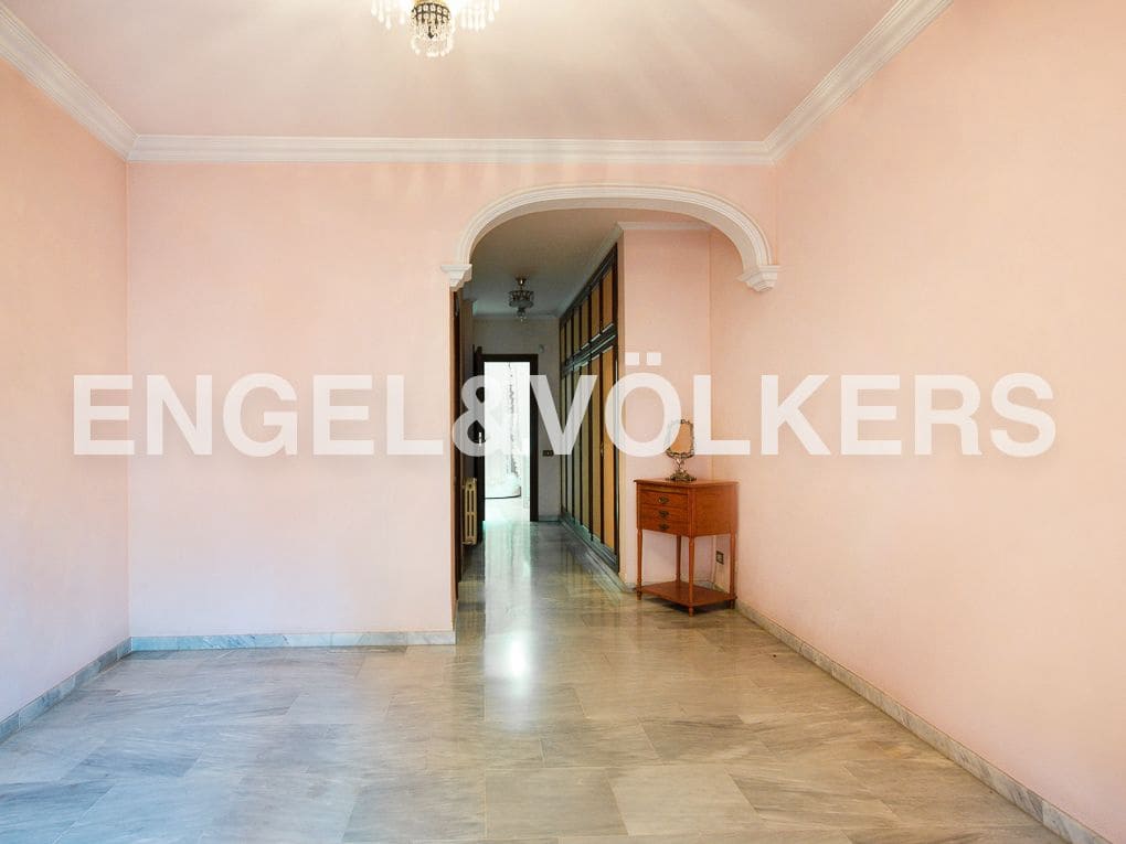 6 makuuhuone Omakotitalo myytävänä paikassa Castello de la Plana - 600 000 € (Ref: 8239297)