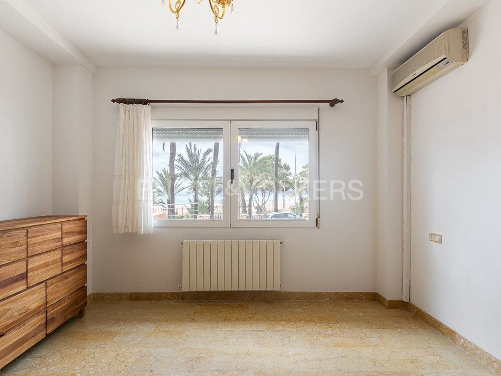 Chalet de 6 habitaciones en Cullera en venta con piscina garaje - 1.600.000 € (Ref: 8239303)