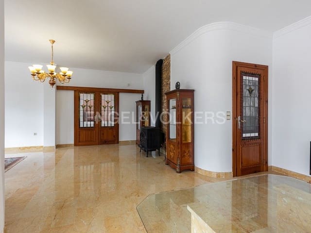 Chalet de 6 habitaciones en El Faro - El Dossel, Cullera en venta con piscina garaje - 1.600.000 € (Ref: 8239303)