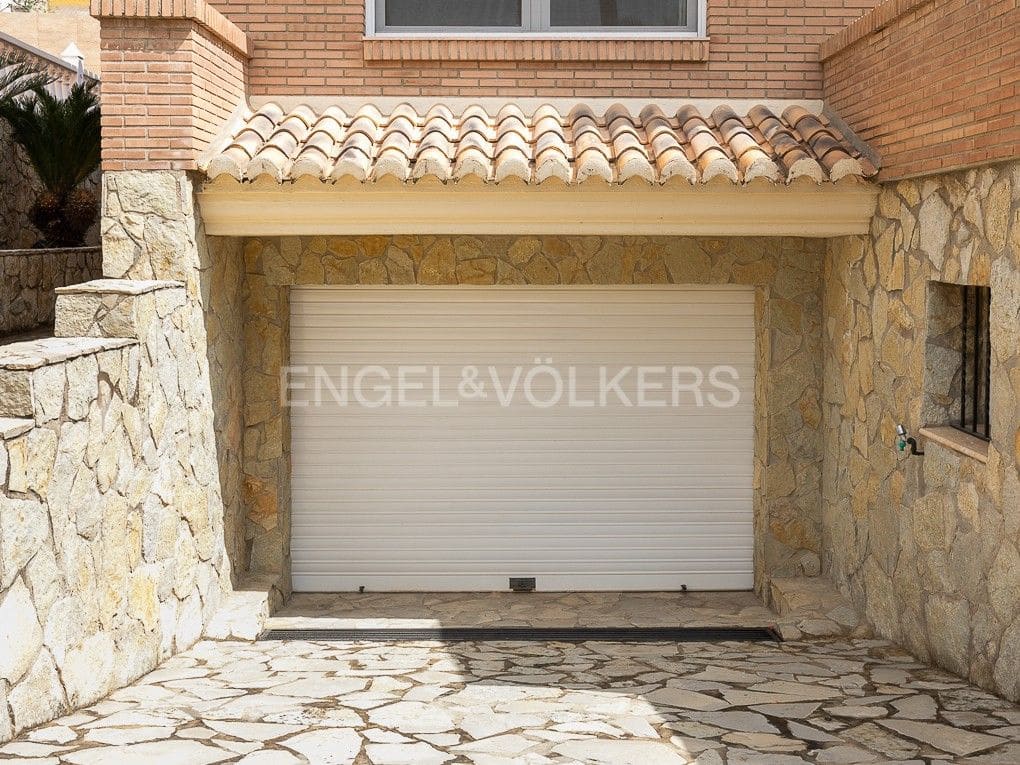 Chalet de 6 habitaciones en Cullera en venta con piscina garaje - 1.600.000 € (Ref: 8239303)