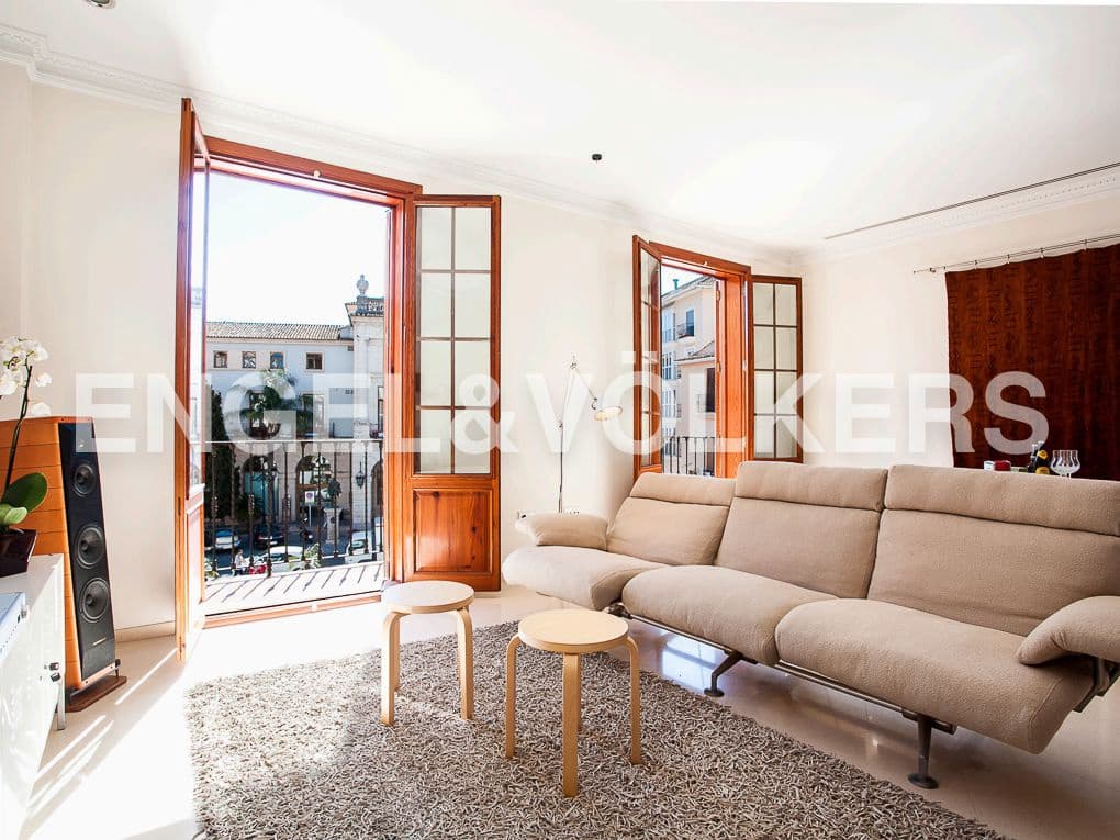 7 bedroom Commercial for sale in Gandia with garage - € 735,000 (Ref: 8239304)
