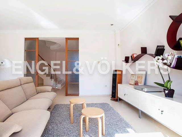 7 bedroom Commercial for sale in Gandia with garage - € 735,000 (Ref: 8239304)