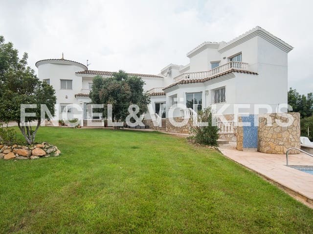8 soveværelse Finca/Landehus til salg i Sant Jordi med swimmingpool garage - € 575.000 (Ref: 8239324)