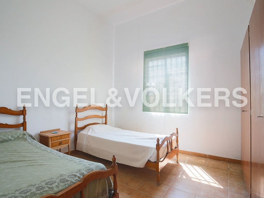1 bedroom Finca/Country House for sale in Requena - € 350,000 (Ref: 8239331)