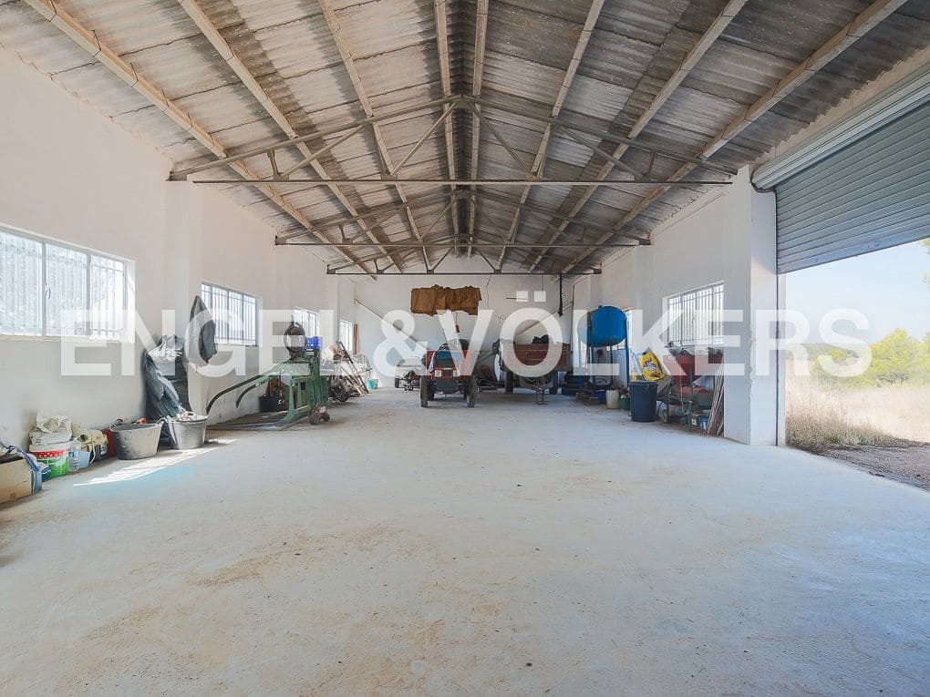 1 bedroom Finca/Country House for sale in Requena - € 350,000 (Ref: 8239331)