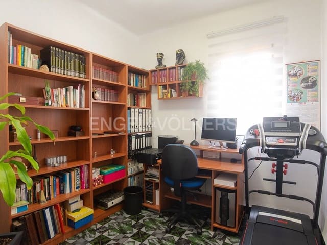 3 bedroom Villa for sale in Vila-real with garage - € 285,000 (Ref: 8239343)