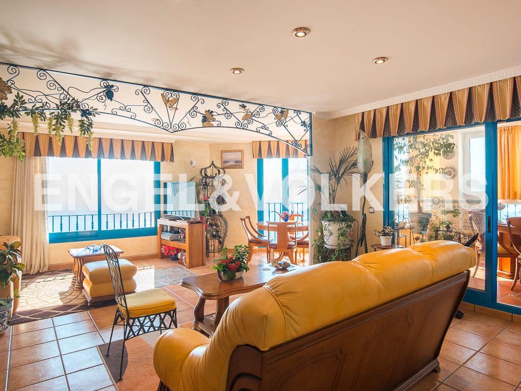 3 bedroom Penthouse for sale in Peniscola with pool garage - € 395,000 (Ref: 8239347)