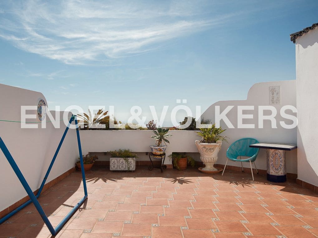 3 bedroom Penthouse for sale in Peniscola with pool garage - € 395,000 (Ref: 8239347)