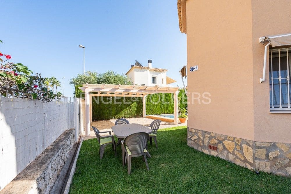 2 chambre Villa/Maison à vendre à Oliva avec piscine garage - 420 000 € (Ref: 8239360)