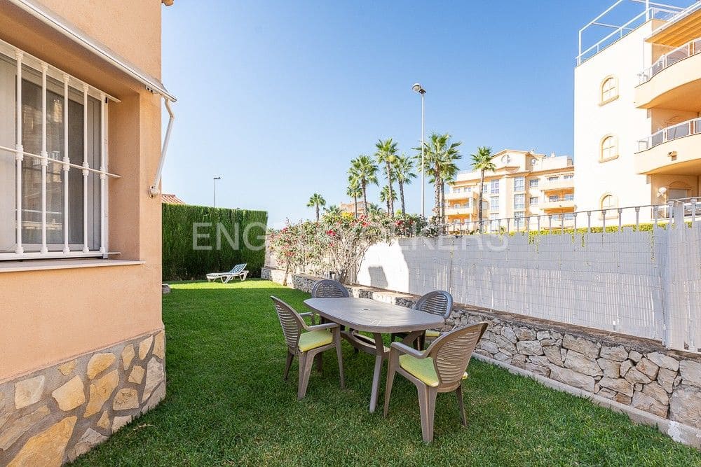 2 chambre Villa/Maison à vendre à Oliva avec piscine garage - 420 000 € (Ref: 8239360)