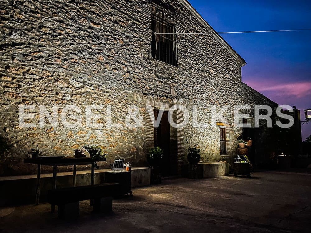 3 bedroom Finca/Country House for sale in Almassora / Almazora with garage - € 675,000 (Ref: 8239362)