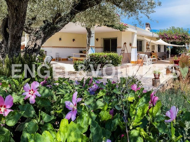 3 bedroom Finca/Country House for sale in Almassora / Almazora with garage - € 675,000 (Ref: 8239362)