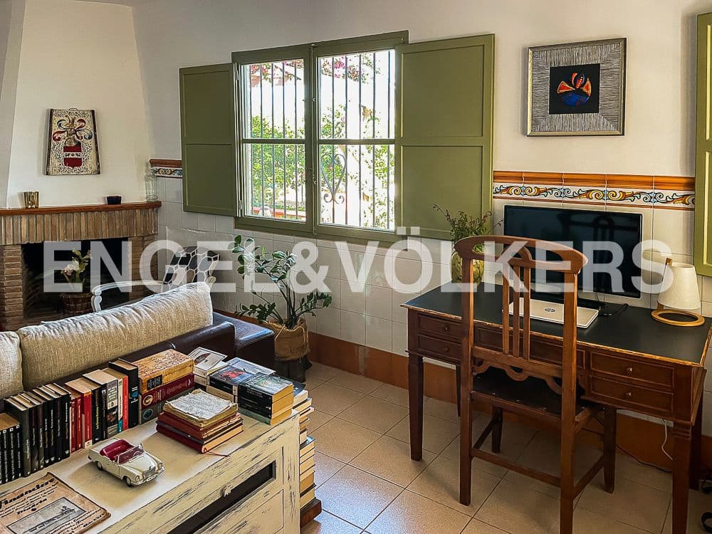 3 bedroom Finca/Country House for sale in Almassora / Almazora with garage - € 675,000 (Ref: 8239362)