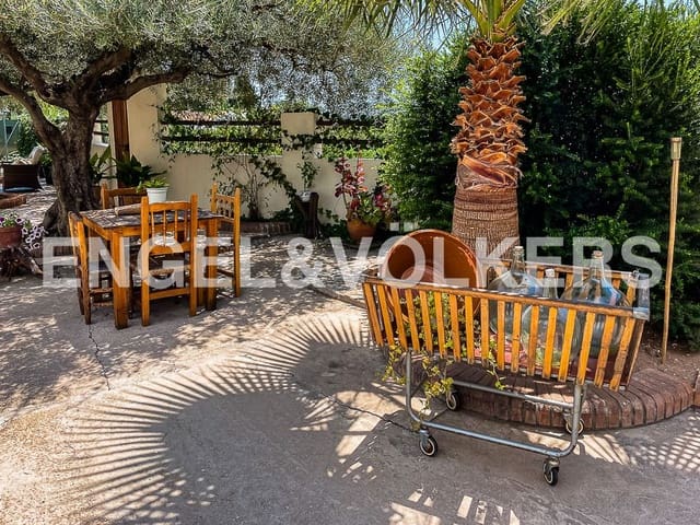 3 bedroom Finca/Country House for sale in Almassora / Almazora with garage - € 675,000 (Ref: 8239362)