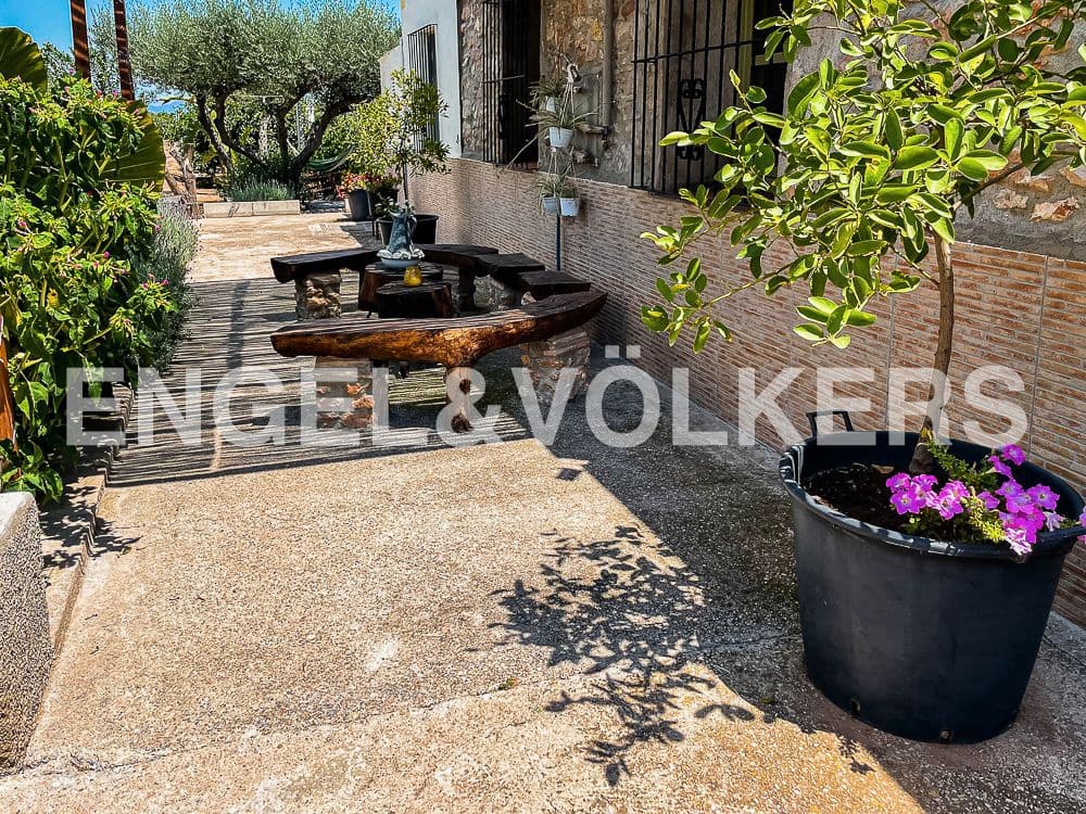 3 bedroom Finca/Country House for sale in Almassora / Almazora with garage - € 675,000 (Ref: 8239362)