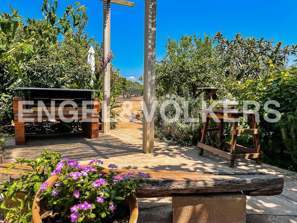 3 bedroom Finca/Country House for sale in Almassora / Almazora with garage - € 675,000 (Ref: 8239362)