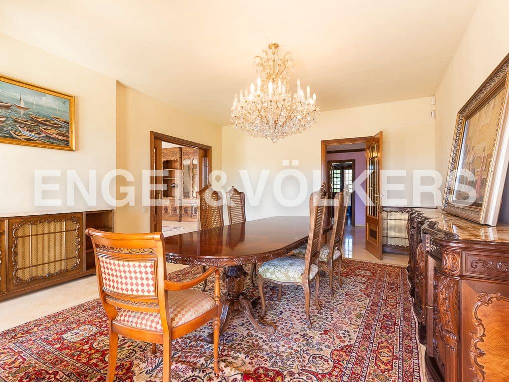 6 slaapkamer Villa te koop in Ontinyent met zwembad garage - € 1.290.000 (Ref: 8239378)