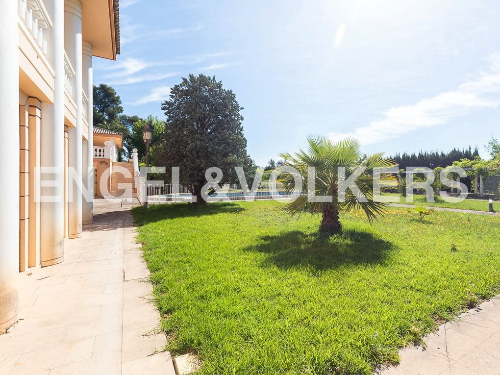 6 slaapkamer Villa te koop in Ontinyent met zwembad garage - € 1.290.000 (Ref: 8239378)
