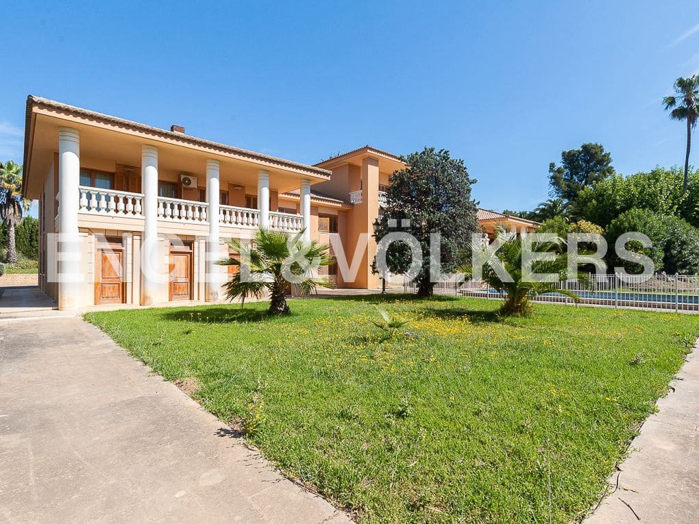 6 slaapkamer Villa te koop in Ontinyent met zwembad garage - € 1.290.000 (Ref: 8239378)