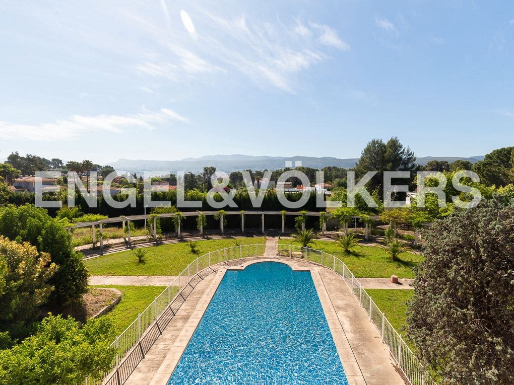 6 slaapkamer Villa te koop in Ontinyent met zwembad garage - € 1.290.000 (Ref: 8239378)