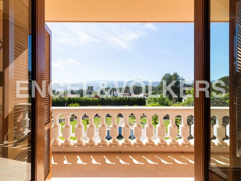 6 slaapkamer Villa te koop in Ontinyent met zwembad garage - € 1.290.000 (Ref: 8239378)