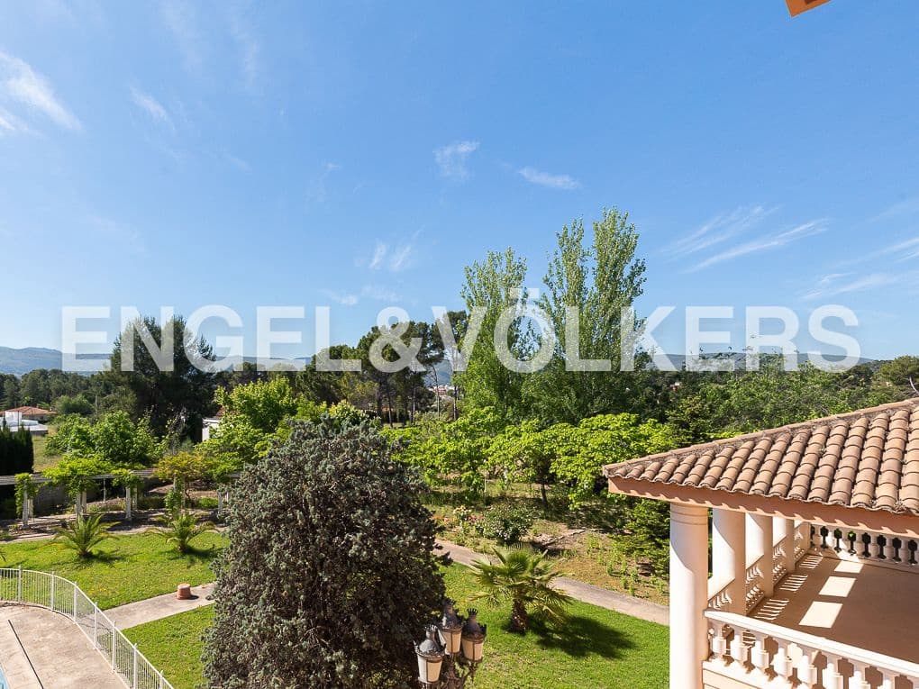 6 slaapkamer Villa te koop in Ontinyent met zwembad garage - € 1.290.000 (Ref: 8239378)