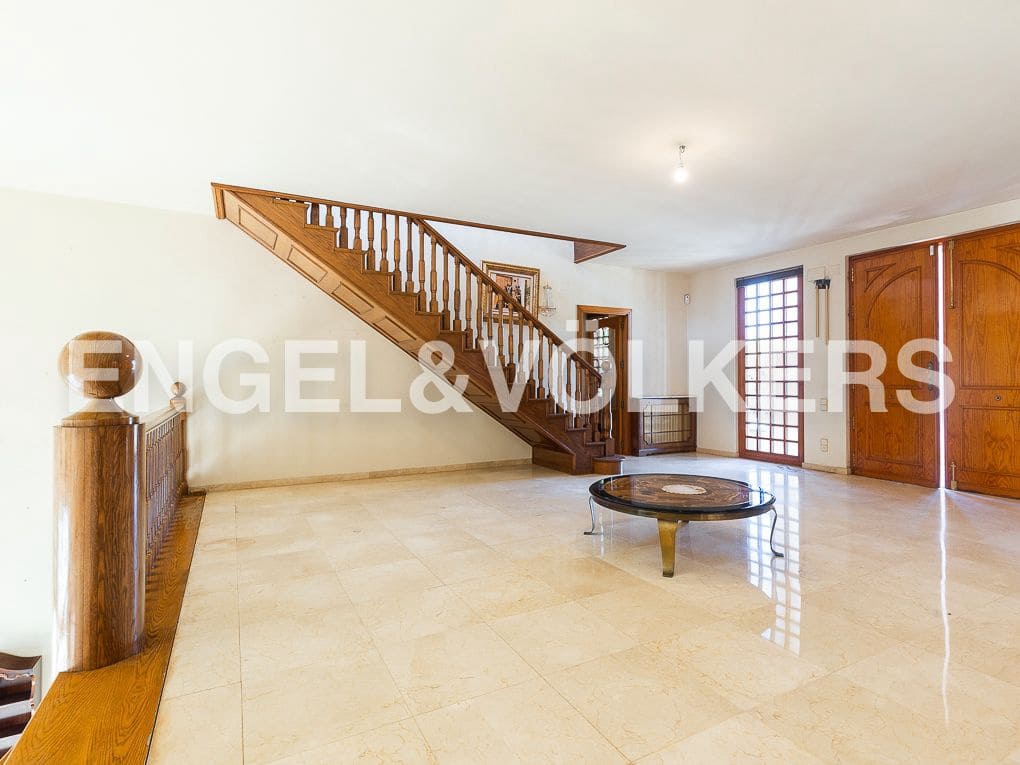 6 slaapkamer Villa te koop in Ontinyent met zwembad garage - € 1.290.000 (Ref: 8239378)