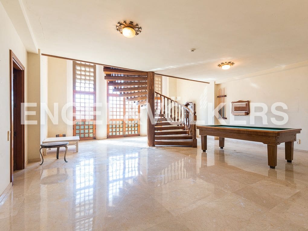 6 slaapkamer Villa te koop in Ontinyent met zwembad garage - € 1.290.000 (Ref: 8239378)