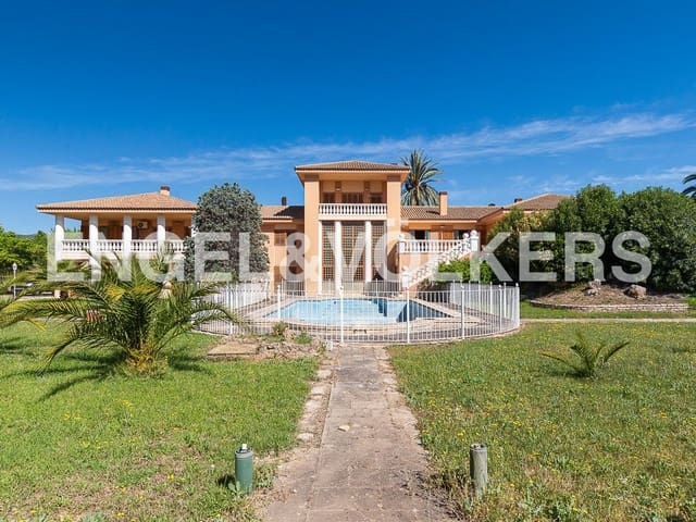 6 Zimmer Villa zu verkaufen in Ontinyent mit Pool Garage - 1.290.000 € (Ref: 8239378)