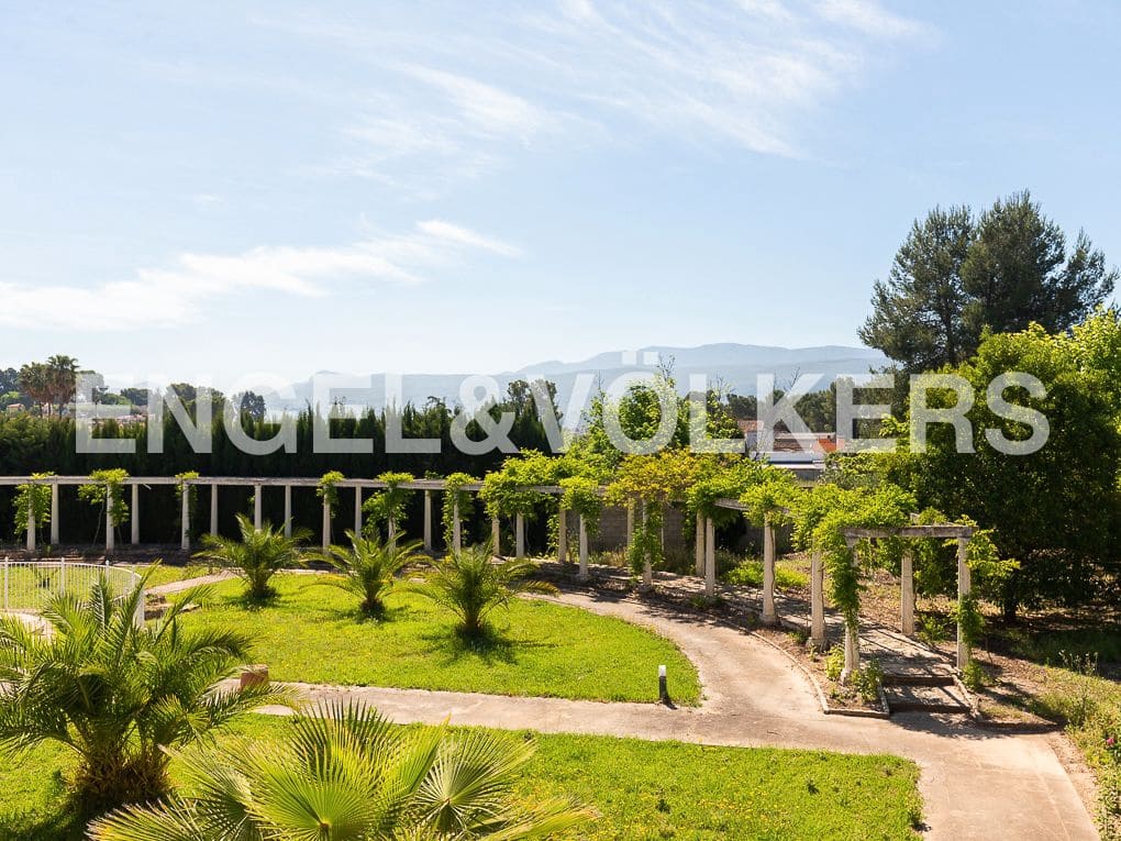 6 slaapkamer Villa te koop in Ontinyent met zwembad garage - € 1.290.000 (Ref: 8239378)