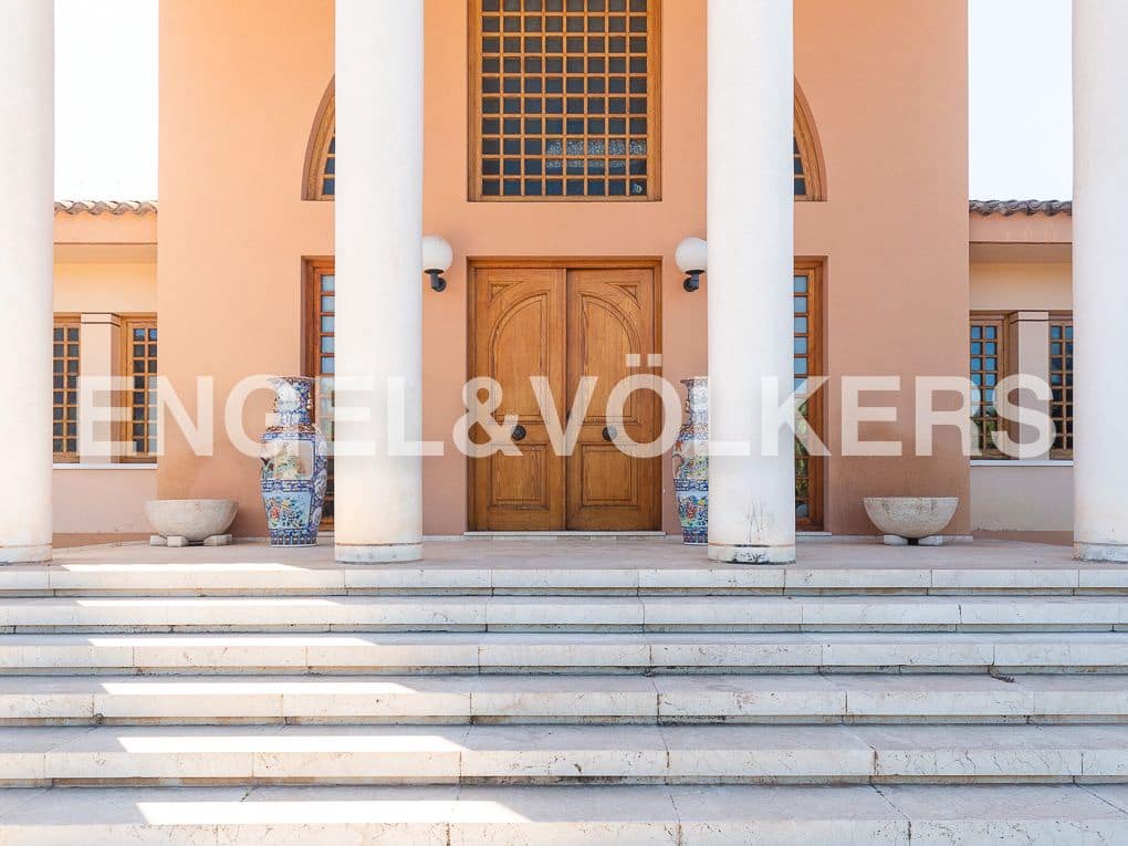 6 slaapkamer Villa te koop in Ontinyent met zwembad garage - € 1.290.000 (Ref: 8239378)