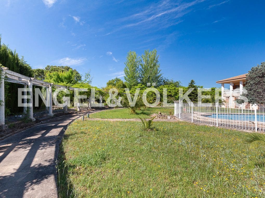 6 slaapkamer Villa te koop in Ontinyent met zwembad garage - € 1.290.000 (Ref: 8239378)