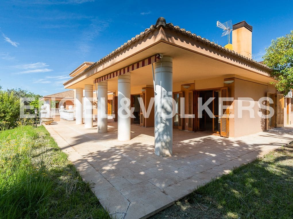 6 slaapkamer Villa te koop in Ontinyent met zwembad garage - € 1.290.000 (Ref: 8239378)
