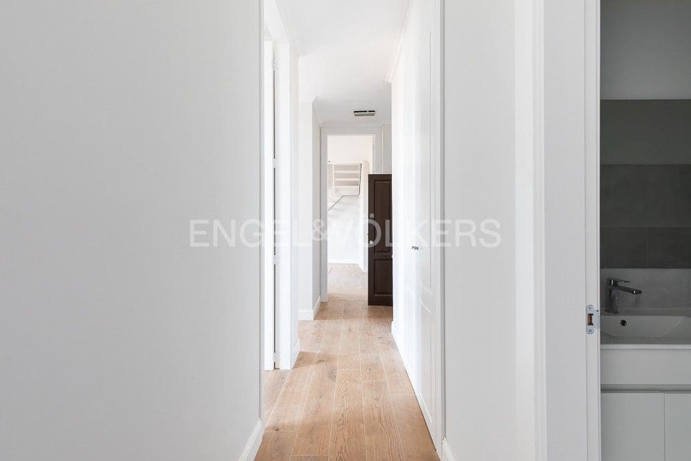 3 soveværelse Penthouse til salg i Valencia by - € 795.000 (Ref: 8239430)
