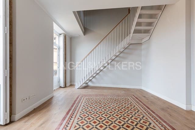 3 bedroom Penthouse for sale in El Mercat, Valencia city - € 795,000 (Ref: 8239430)