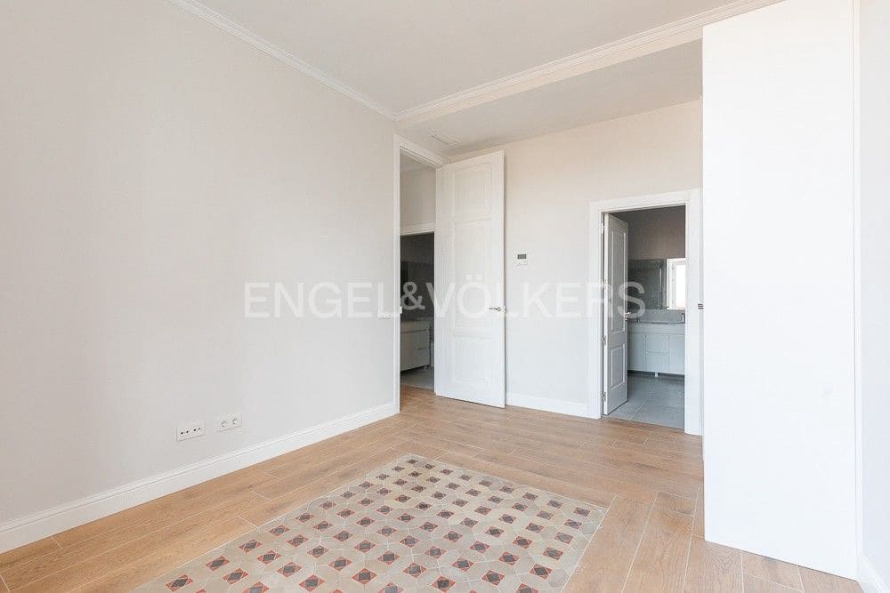 3 soveværelse Penthouse til salg i Valencia by - € 795.000 (Ref: 8239430)