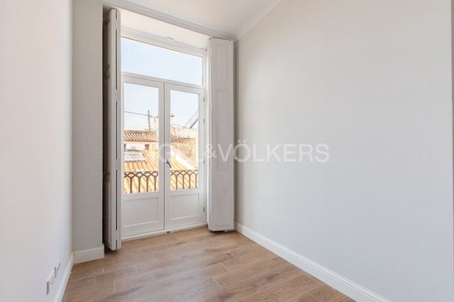 3 bedroom Penthouse for sale in El Mercat, Valencia city - € 795,000 (Ref: 8239430)