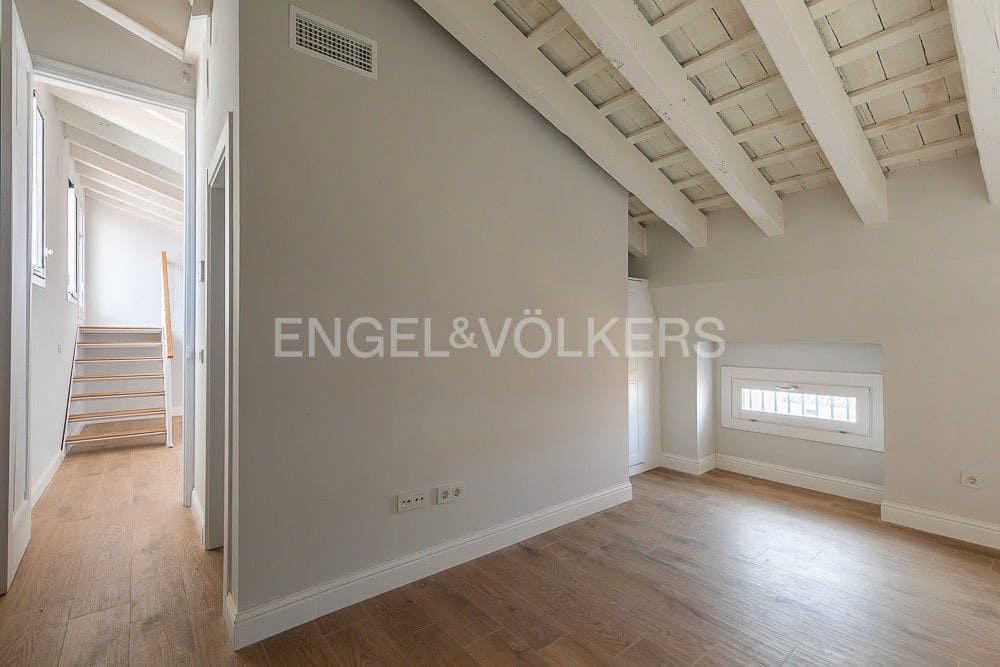 3 soveværelse Penthouse til salg i Valencia by - € 795.000 (Ref: 8239430)