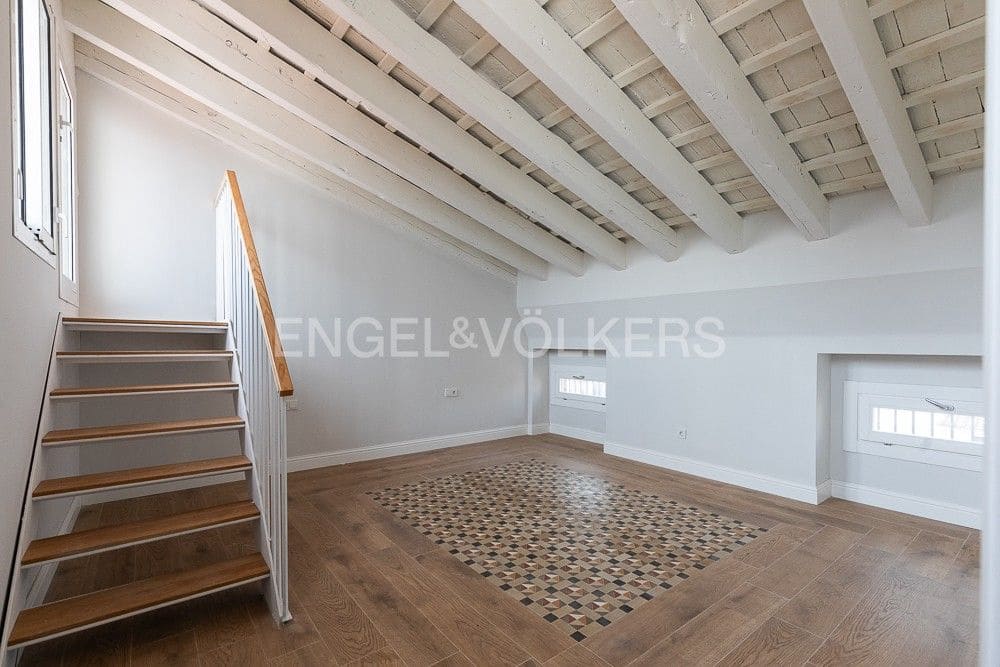 3 soveværelse Penthouse til salg i Valencia by - € 795.000 (Ref: 8239430)