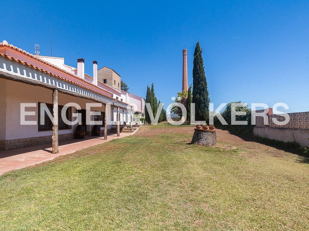 10 camera da letto Finca/Casa di Campagna in vendita in Requena con piscina - 1.800.000 € (Rif: 8239434)