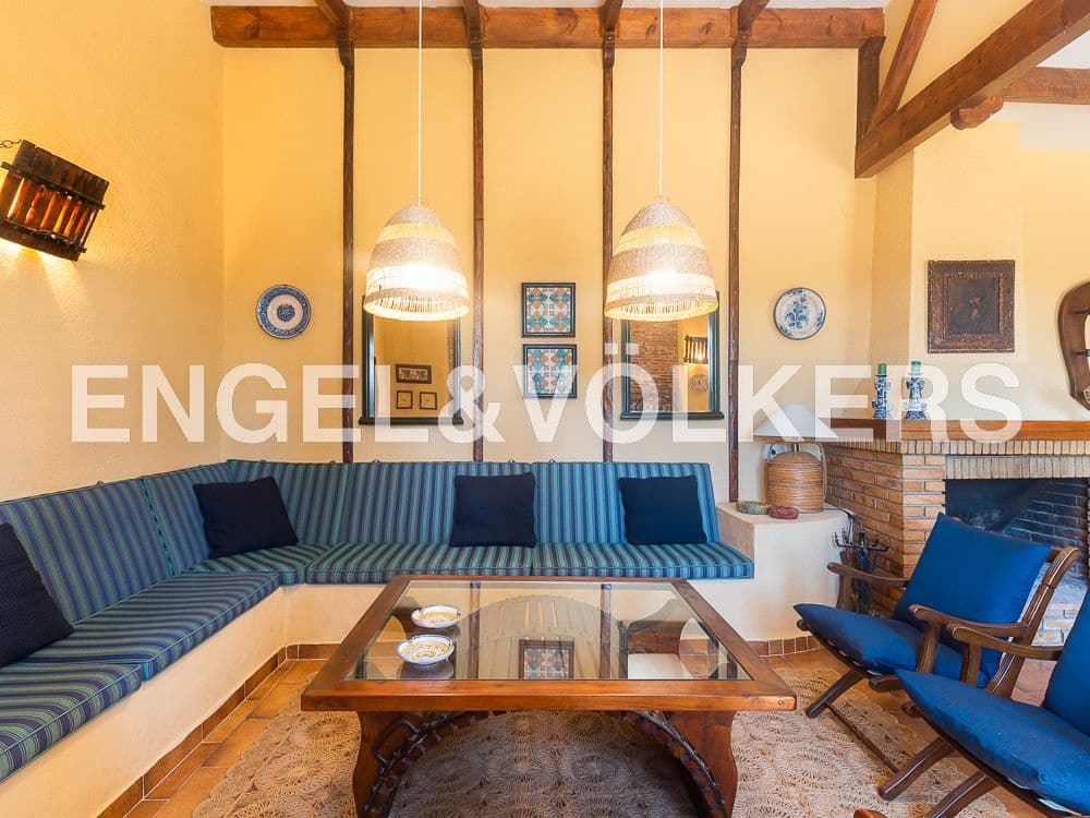 10 camera da letto Finca/Casa di Campagna in vendita in Requena con piscina - 1.800.000 € (Rif: 8239434)