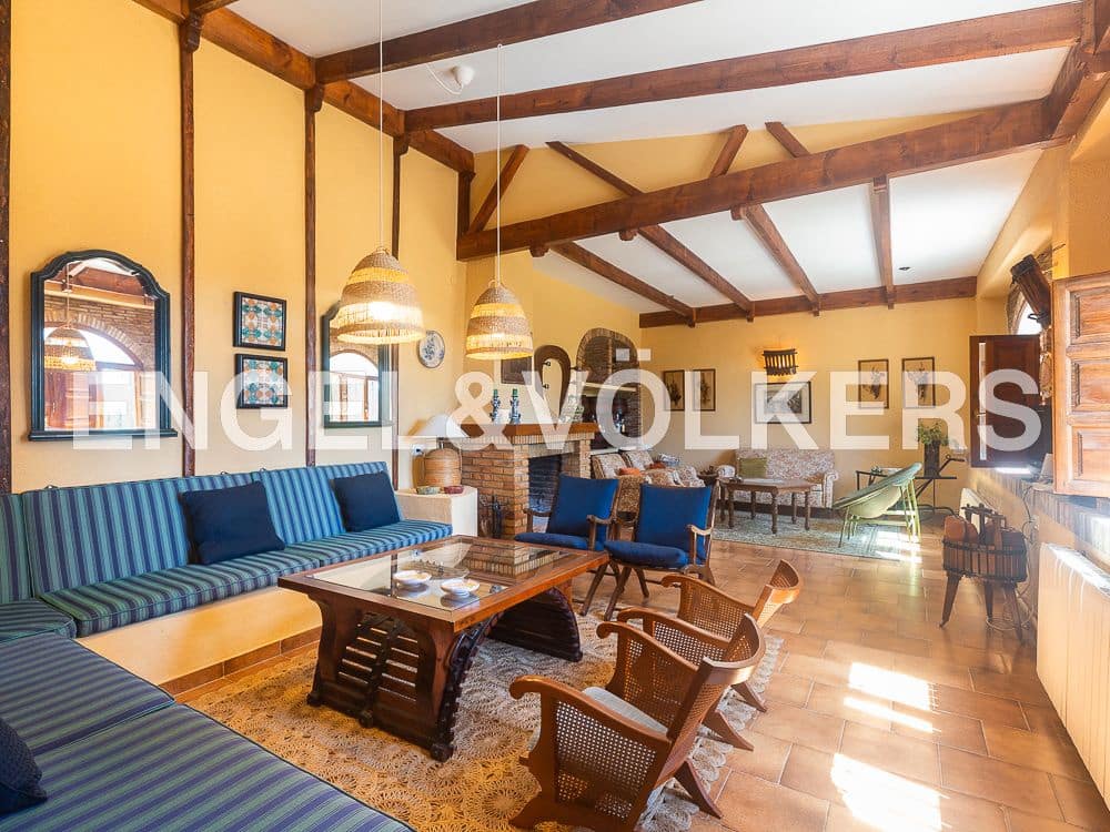 10 camera da letto Finca/Casa di Campagna in vendita in Requena con piscina - 1.800.000 € (Rif: 8239434)