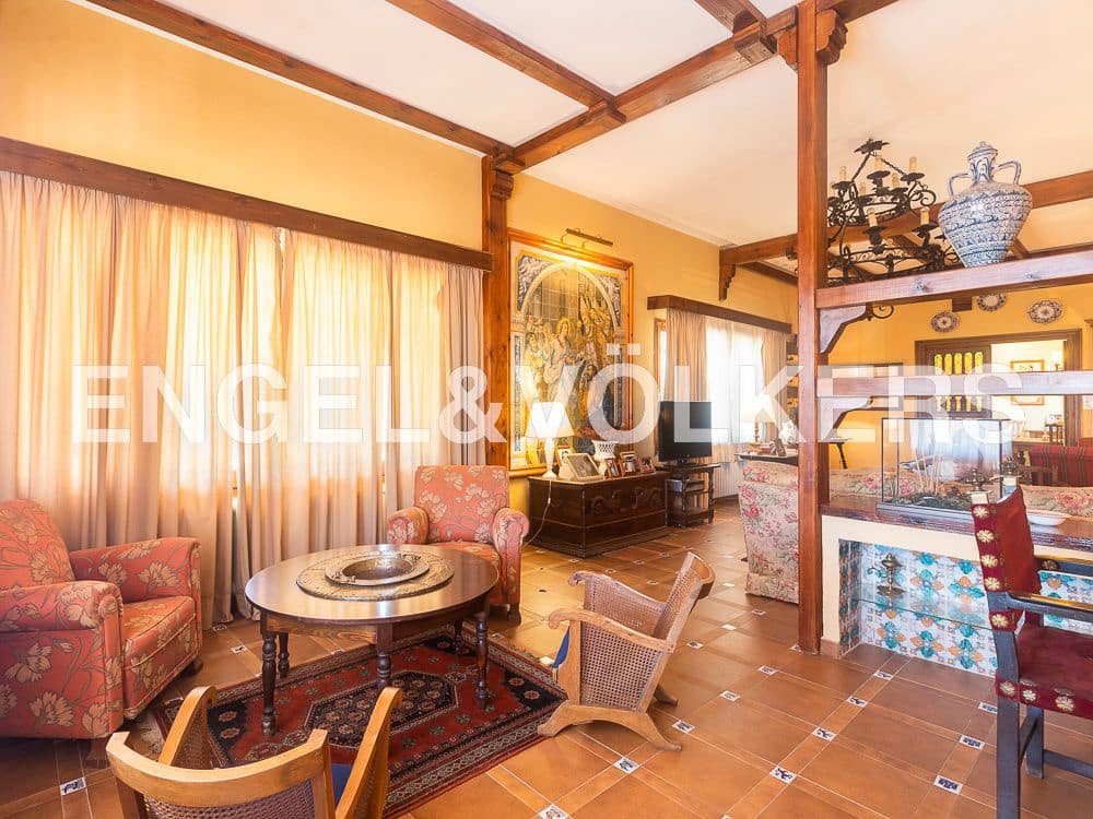 10 camera da letto Finca/Casa di Campagna in vendita in Requena con piscina - 1.800.000 € (Rif: 8239434)
