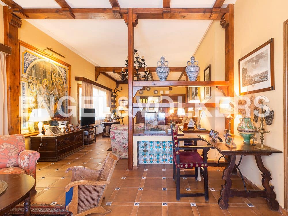 10 camera da letto Finca/Casa di Campagna in vendita in Requena con piscina - 1.800.000 € (Rif: 8239434)