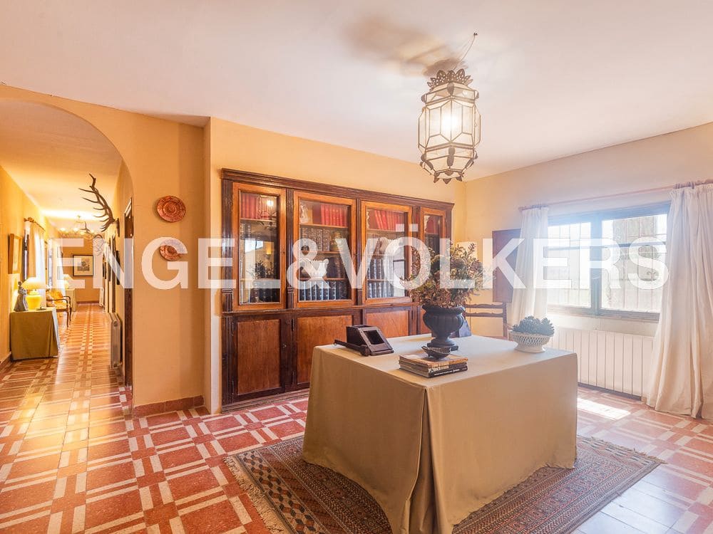 10 camera da letto Finca/Casa di Campagna in vendita in Requena con piscina - 1.800.000 € (Rif: 8239434)